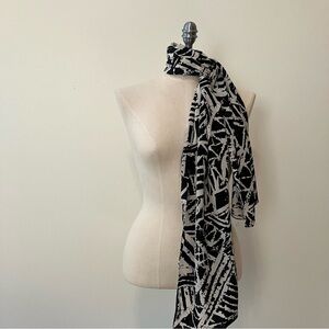 VTG Casca Batik Style Print Silk Scarf Rectangle White Black 13in X 55in Boho